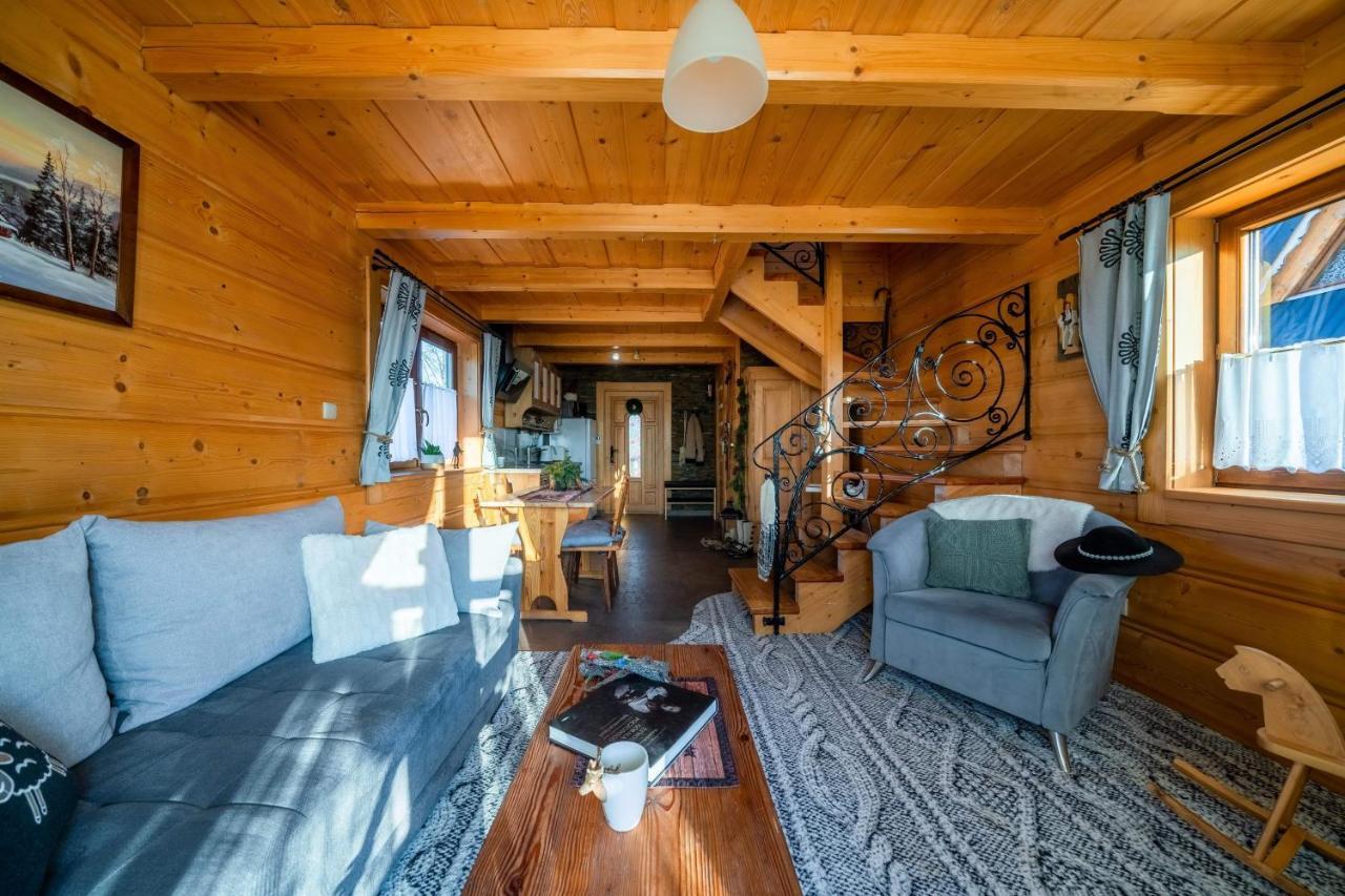 Domki Widokowe Wooden Luxury Chalet & Jacuzzi Зомб Екстериор снимка