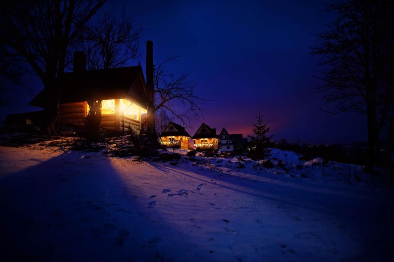 Domki Widokowe Wooden Luxury Chalet & Jacuzzi Зомб Екстериор снимка