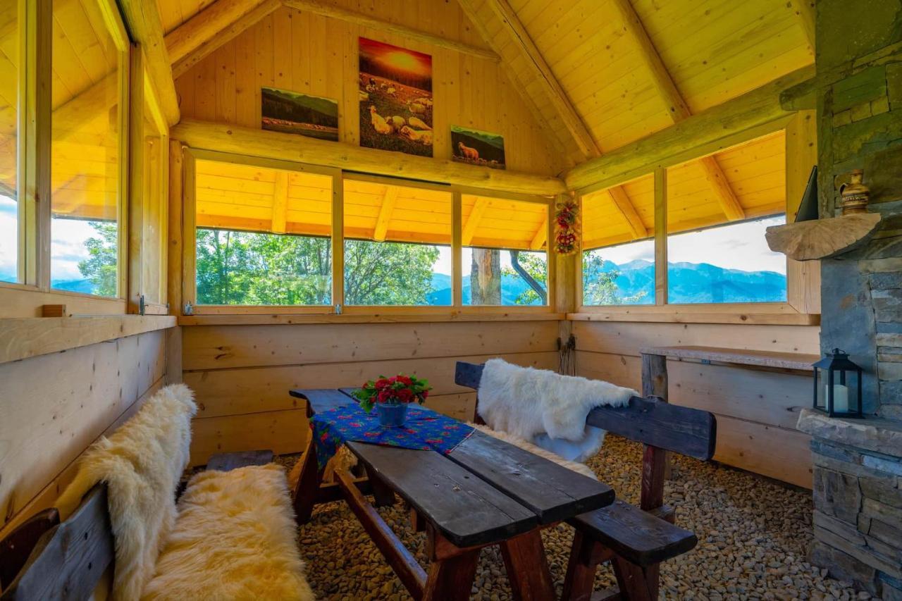 Domki Widokowe Wooden Luxury Chalet & Jacuzzi Зомб Екстериор снимка