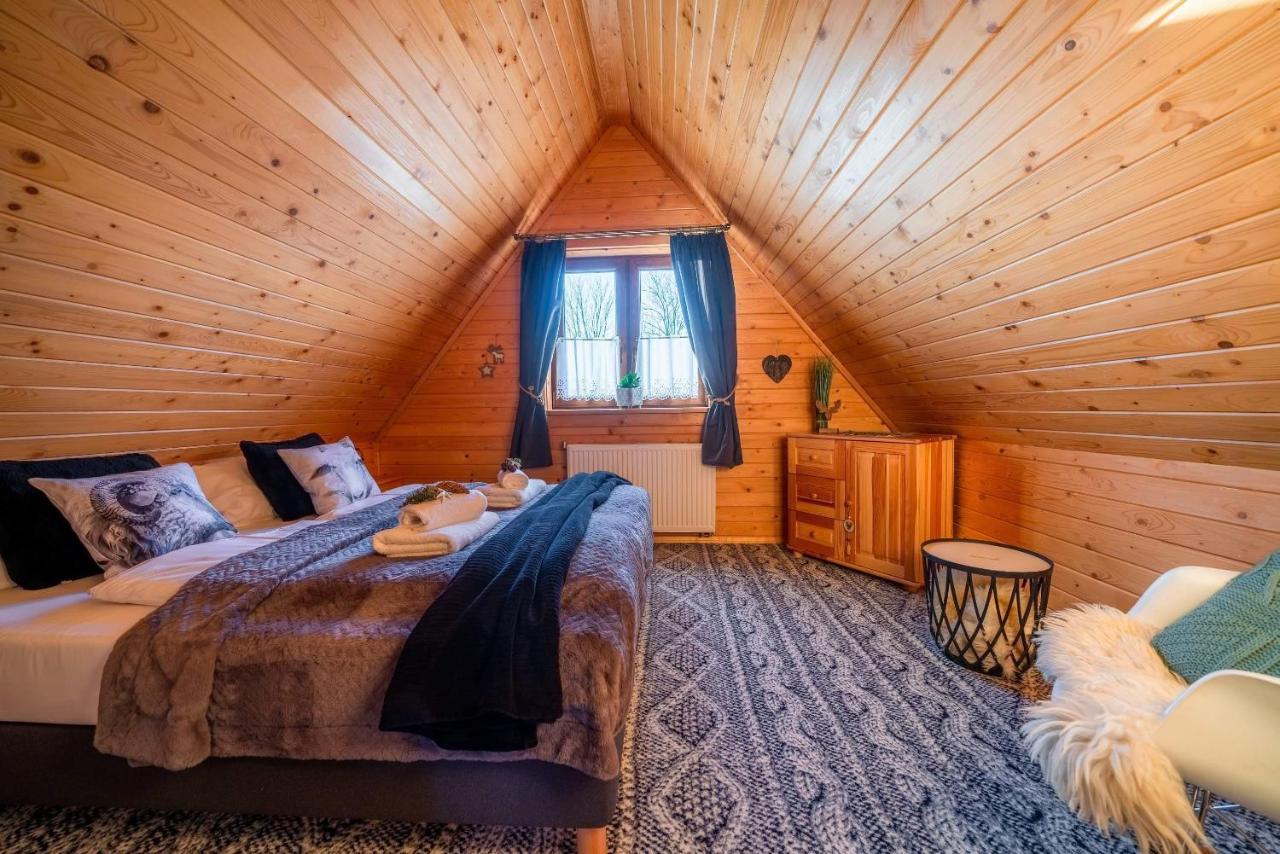 Domki Widokowe Wooden Luxury Chalet & Jacuzzi Зомб Екстериор снимка