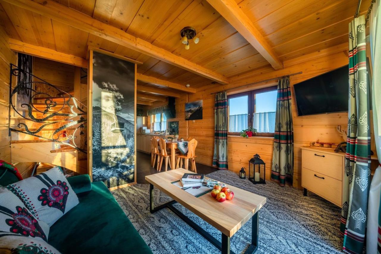 Domki Widokowe Wooden Luxury Chalet & Jacuzzi Зомб Екстериор снимка