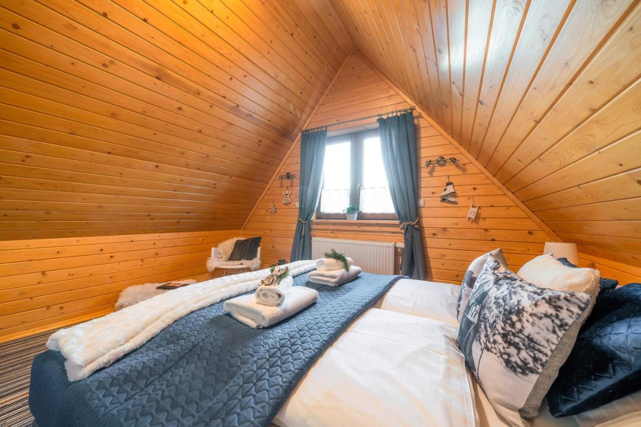 Domki Widokowe Wooden Luxury Chalet & Jacuzzi Зомб Екстериор снимка