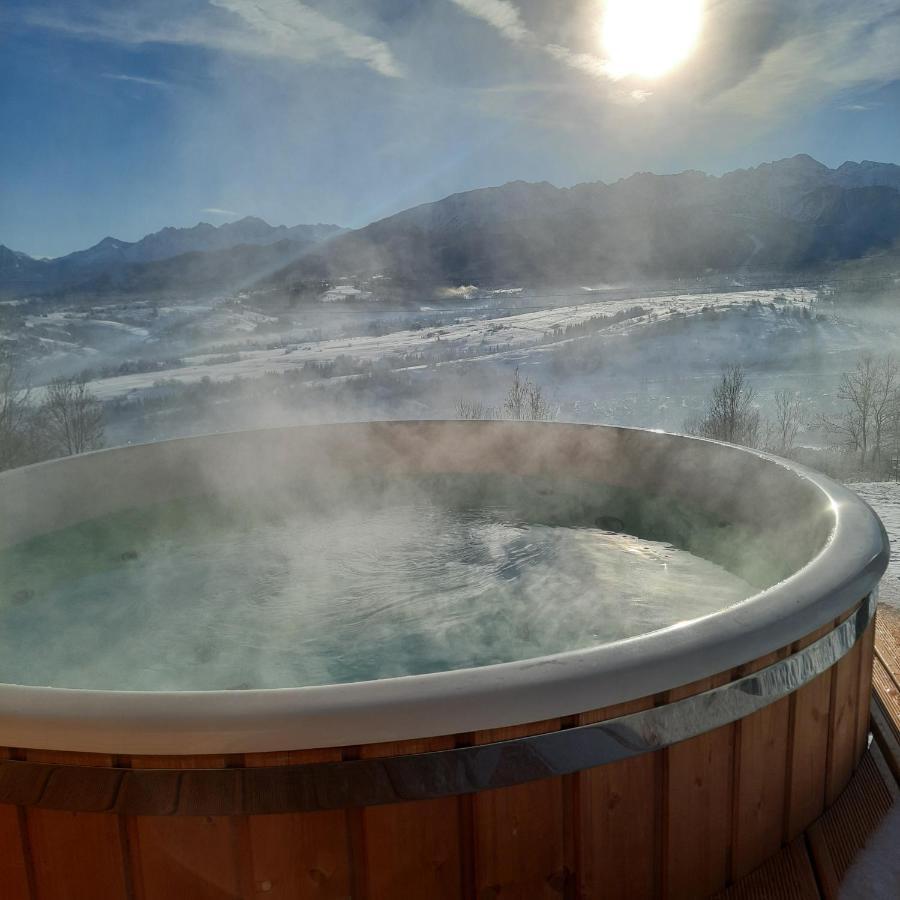 Domki Widokowe Wooden Luxury Chalet & Jacuzzi Зомб Екстериор снимка